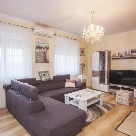 Olive Zadarvillas Visocane